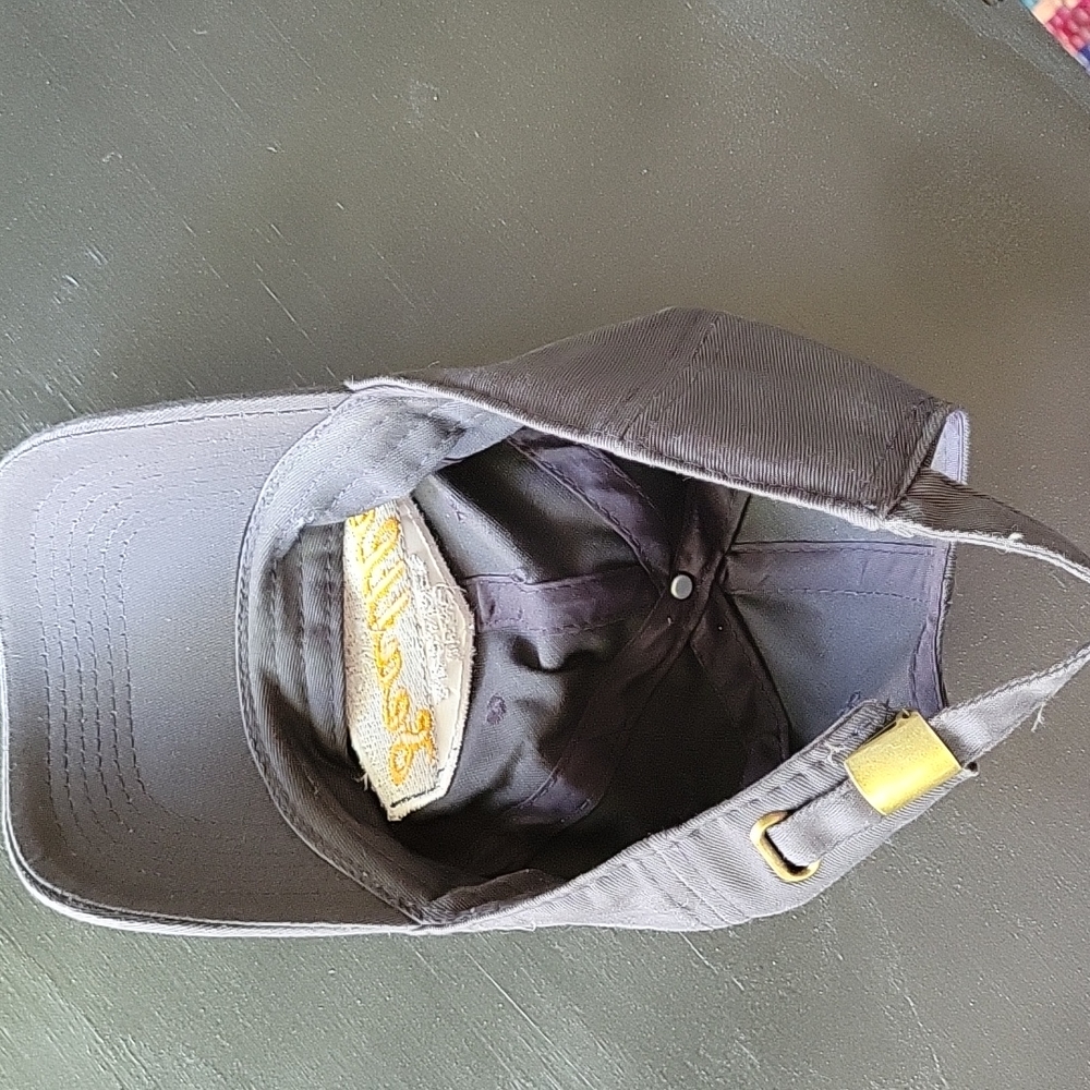 Baseball cap - Picture 4 of 5
